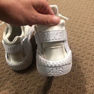 Nike Off-White Air Huarache Sneakers